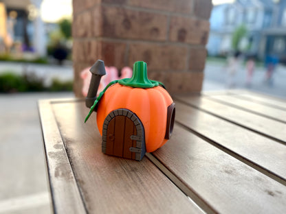 Enchanting Fairy Pumpkin Cottage: Miniature Garden House with Functional Door
