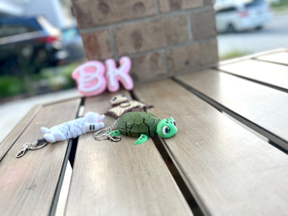 Adorable 3D Printed Flexi Animal Keychains: Articulated Companions for Kids & Adults