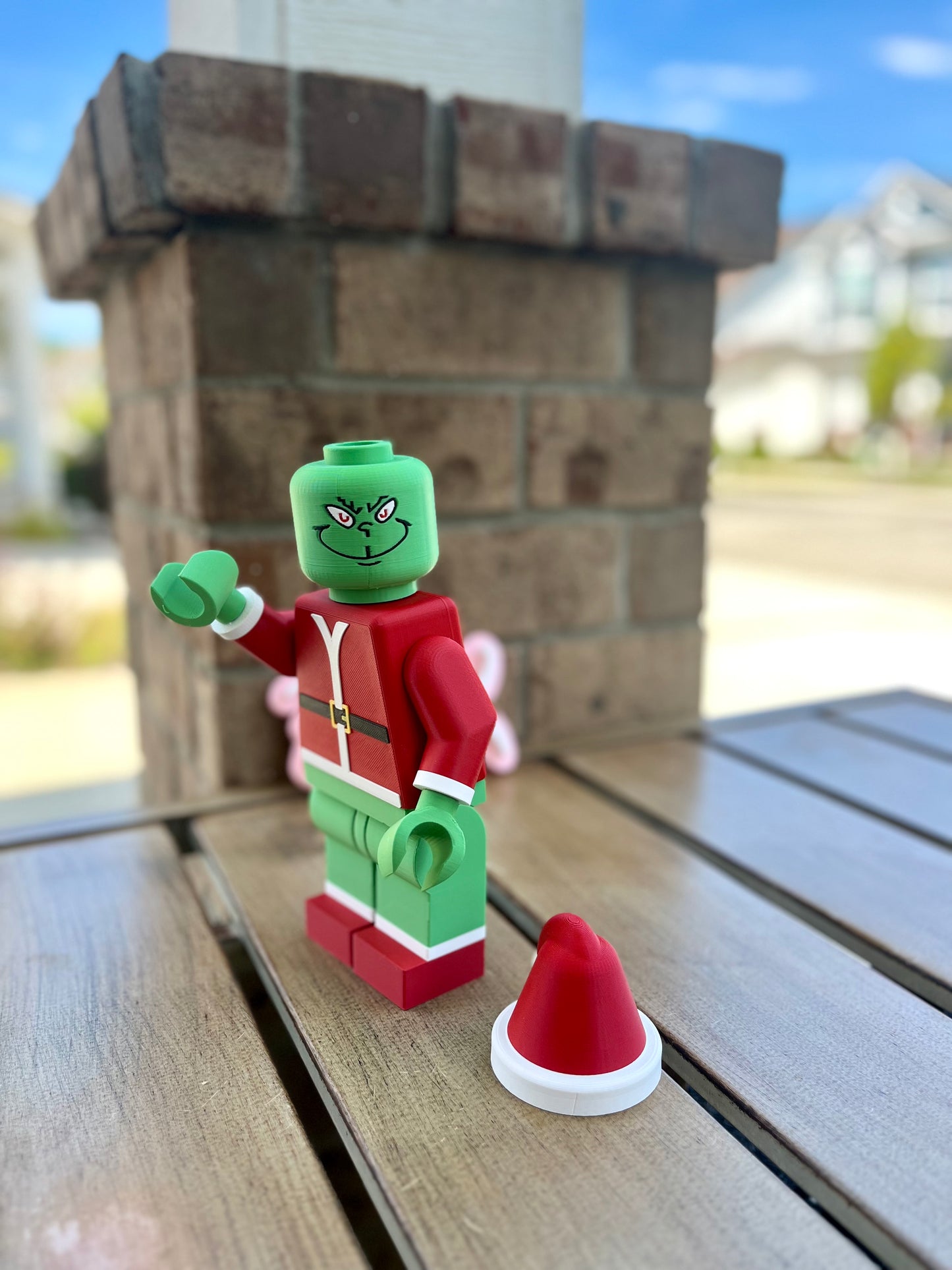 3D Printed Grinch & Max Brick-Style Lair Set – Complete Christmas Display