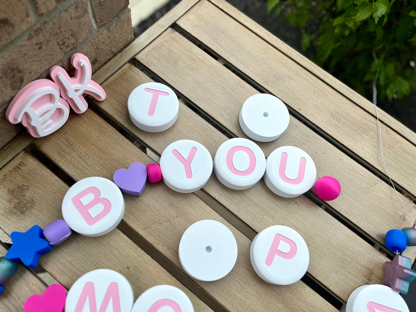 Personalized Jumbo 3D Printed Friendship Bracelet Beads - Custom Letters & Shapes for Creative Eco-Friendly Decor