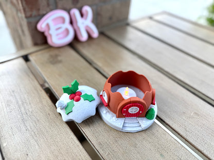 Enchanting Cinnamon Roll Fairy House Tea Light Holder - Festive Christmas Fruit Cake Decoration