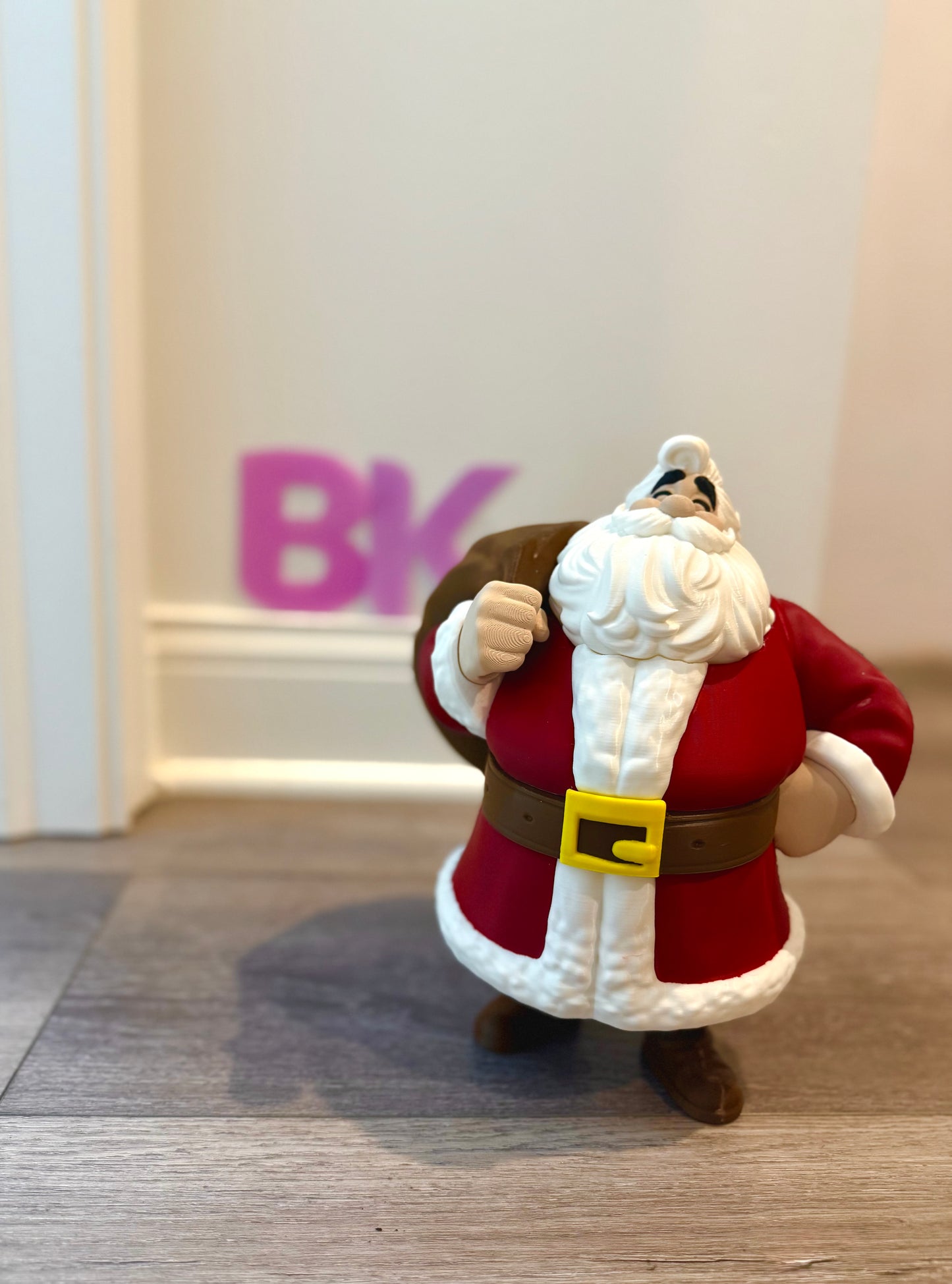 3D Printed “Life-Size” Santa Decor Piece | Iconic 'Saint Nick' Details