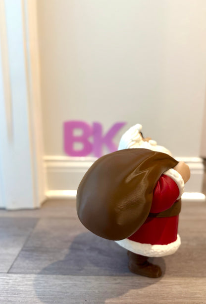 3D Printed “Life-Size” Santa Decor Piece | Iconic 'Saint Nick' Details