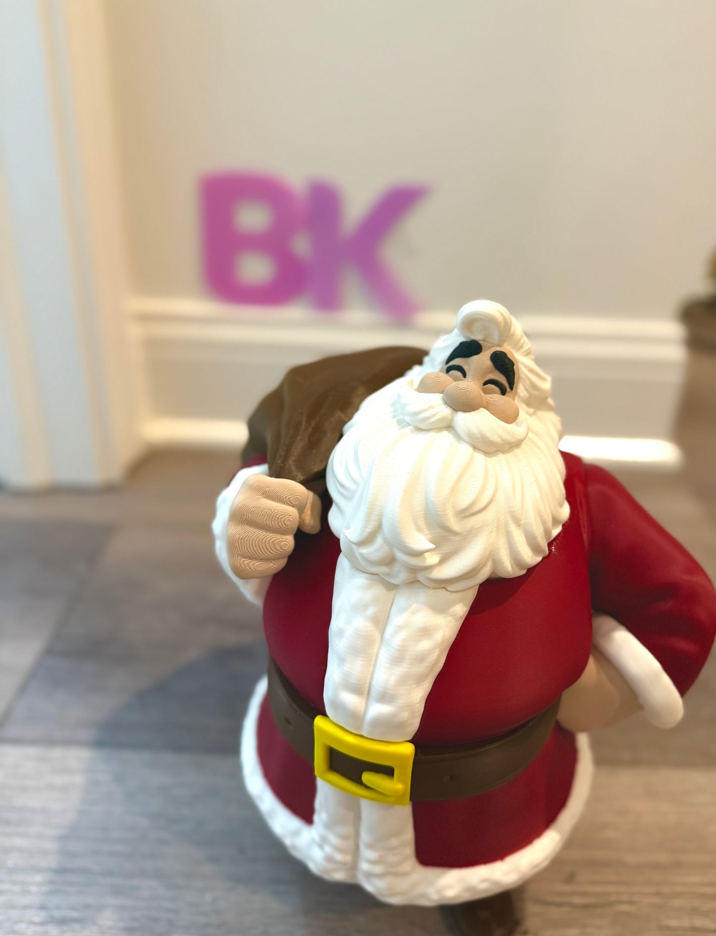 3D Printed “Life-Size” Santa Decor Piece | Iconic 'Saint Nick' Details