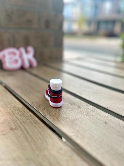 Personalized 3D Printed Mini Sneaker Fidget Toy with Clicker Sound - Customizable Stress Relief Gadget